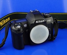 Nikon F80 TOMS FOTOCAMERA