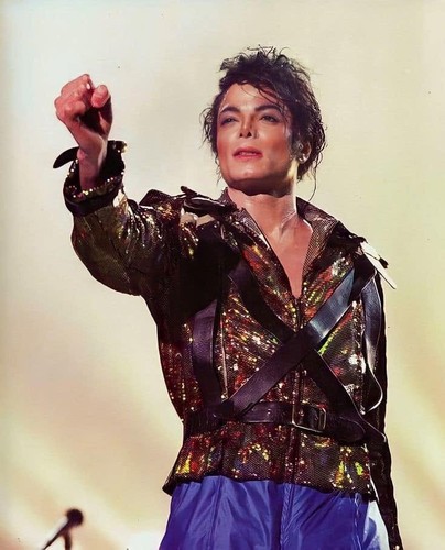 Michael jackson dangerous tour - jackson,