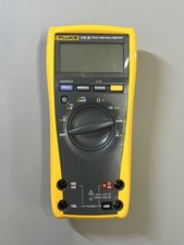 Multimetro digitale portatile