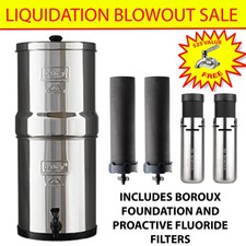 Travel Berkey Water Filter with 2 Boroux Foundation Black and 2 Fluoride Filters