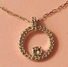 Swarovski roundcrystal pendant - roundcrystal,
