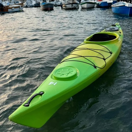 Kayak rigido canoa usato molto - rigido,