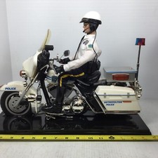 1/6 MOTO POLIZIA PATTUGLIA
