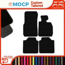 Tappetini auto per adattarsi a