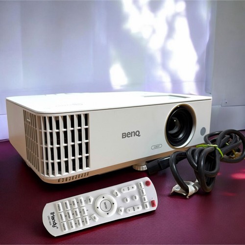 Benq th685 gamingprojector - benq,