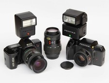 Corredo PENTAX ( SF7  + AF 50mm  + 28-80mm  + 70-210mm  + 2 Flash) X RICAMBI