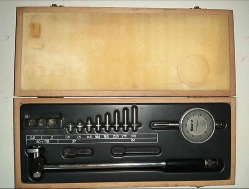 Comparatore strumenti di - -,