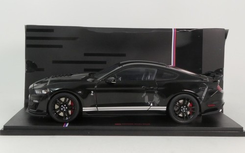 Ixo ford mustang shelby gt500 - ford,