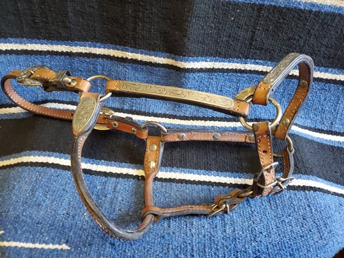 Vintage circle silver show - circle, y
