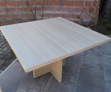 n.2 Tavoli quadrati 120×120 cm –  legno chiaro, base a croce – stile moderno
