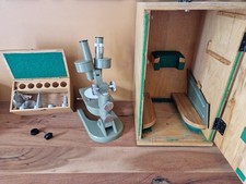 Ancien microscope Meopta avec