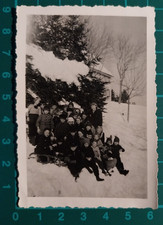 FOTO GRUPPO DI BAMBINI CON DUE MAESTRE SULLA NEVE E BOB 1940 C. ( F 38 )