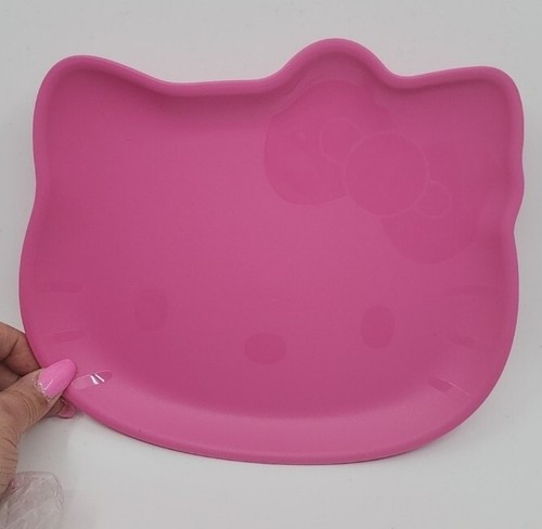 Tupperware hello kitty dinner - hello,