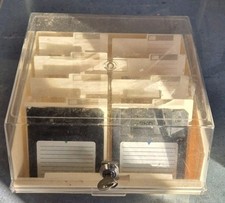 VINTAGE AMIGA PC KEY ORGANIZER