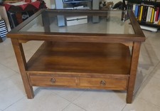 tavolino da soggiorno in arte povera