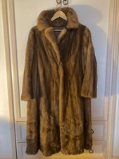 Pelliccia di Visone, Campobasso (Bari), color miele, usata in ottimo stato
