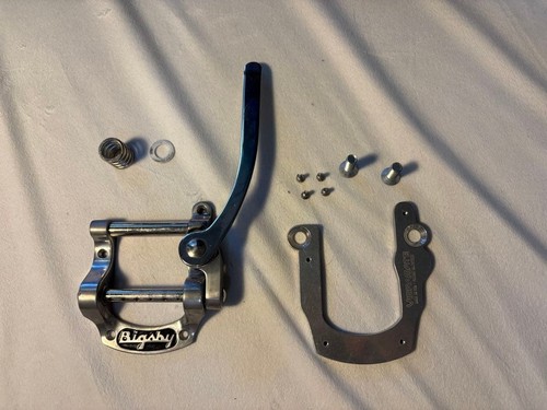 Bigsby set vibrato - vibrato, con