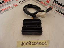 Regolatore tensione voltage