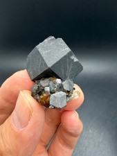 32g Magnetite  Quartz