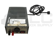 RADIO SHACK 22-504 ALIMENTATORE REGOLATO 120VAC 60HZ 100W 13,8V 3A