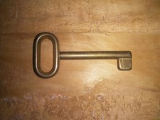 CHIAVE ANTICA IN OTTONE PER