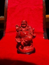 Statua di Buddha Che Ride in Pietra di Giada Rossa, Shoushan Cinese Feng Shui