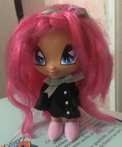 Winx pixie mini doll - mini,