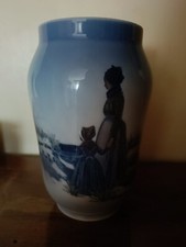 royal copenhagen vaso numerato con figure - 18 cm di altezza