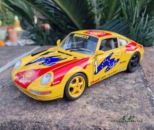 modellino auto scala 1/18