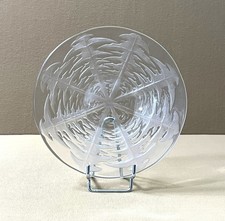 assiette / coupelle signée