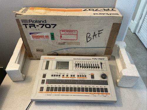 Roland 707 rhythm composer - roland,