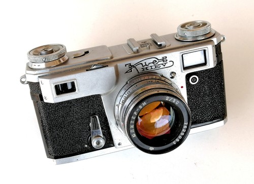 C1976 kiev iv a - ●, 4)