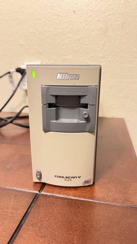 Nikon coolscan v ed - ls-50,