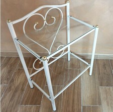 Comodino in ferro battuto Sogno bianco decorato oro