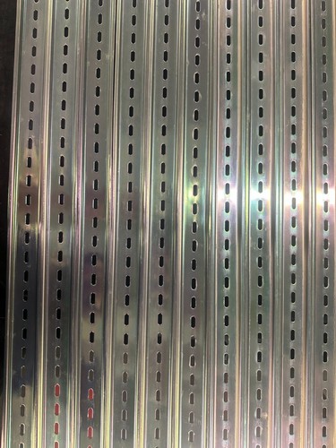 Pieces din rail slotted - pieces,