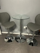 Tavolo rotondo trasparente