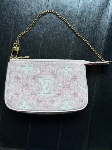 Louis vuitton mini pochette - louis,
