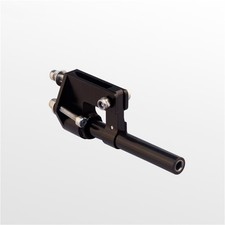 Staffa motore catamarano foro