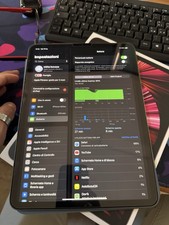 iPad Pro 11" 3th Generation 2021 - 128GB Wi-Fi-Cellular Più Tastiera