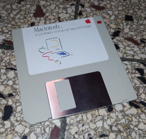 Apple macintosh 128k tour - apple,
