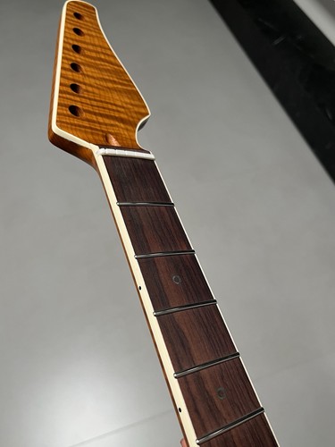Aaaaa22fret roasted flame - roasted,