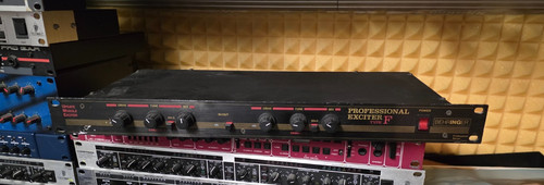 Behringer professional serie - professional,