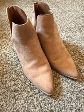 Stivaletto con tacco a blocco in legno scamosciato finta cerniera posteriore di bambù TG 6,5