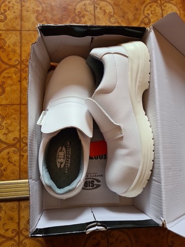 Nuove scarpe antinfortunistica - nuove,
