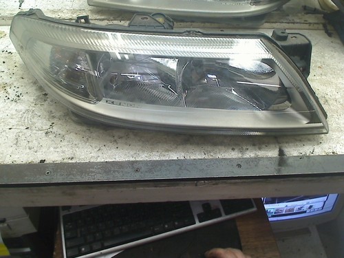 Faro renault laguna ii - faro,