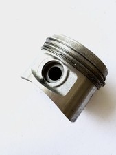 Alfa Romeo Alfetta GTV 2.5 V6 Alfa 6 75 90. Pistone. Originale. Epoca. R9