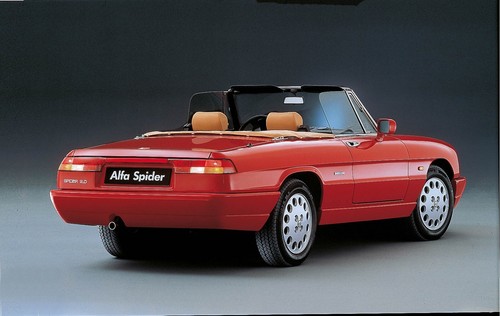 Alfa romeo duetto - alfa,
