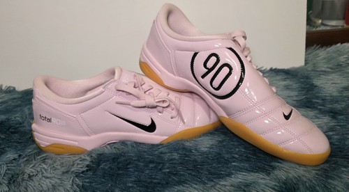 Nike total iii - nike,