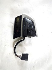 735650661 COMANDI AL VOLANTE