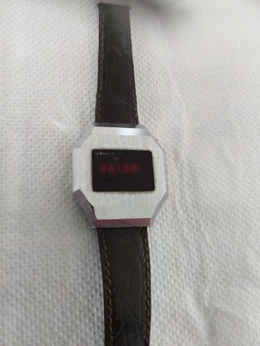 Montre timex led vintage - timex,